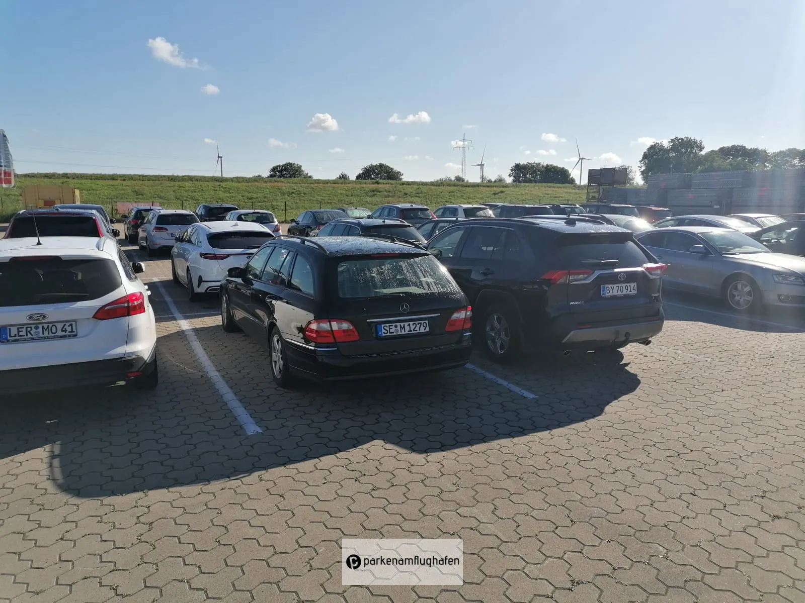 Parken Am Flughafen Bremen Kosten guenstigparken.de